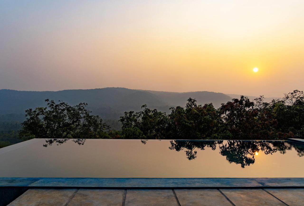 Villa Lermitage Farms Kashid Alibaug Exterior foto
